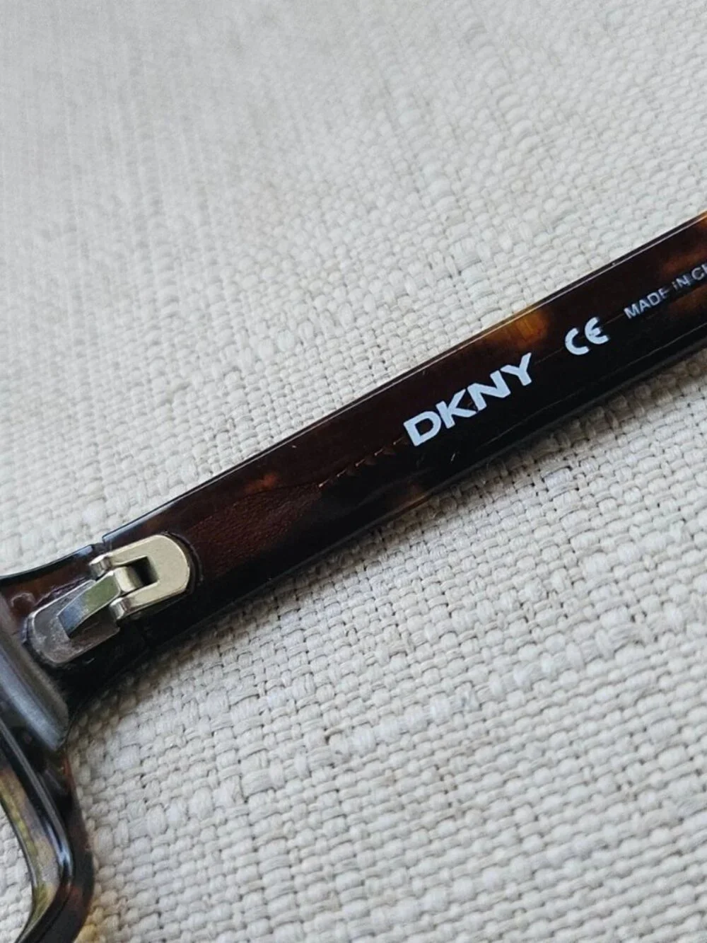 Vintage DKNY Women Eyeglasses Frame Dark Tortoise Eyewear DY4007 3016/3 Glasses